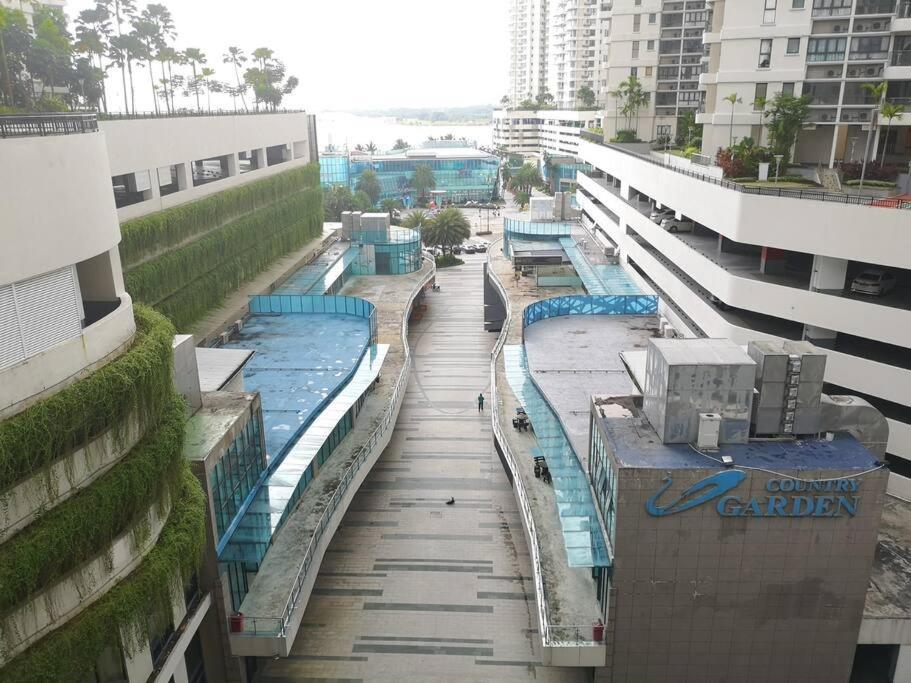 Country Garden Bay Point Homestay By Easyhomestay Johor Bahru Exterior photo